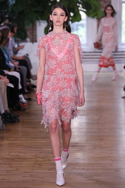 Look 34